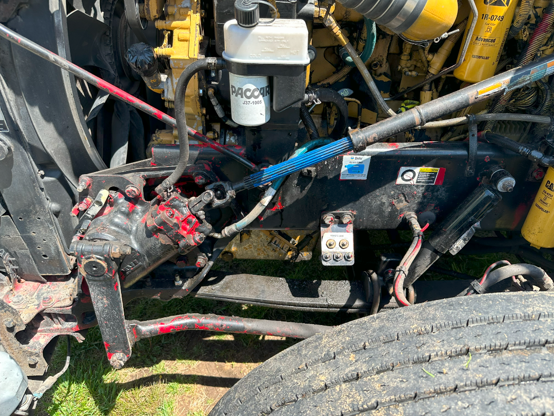 2009 PETERBILT 386 - Image 31